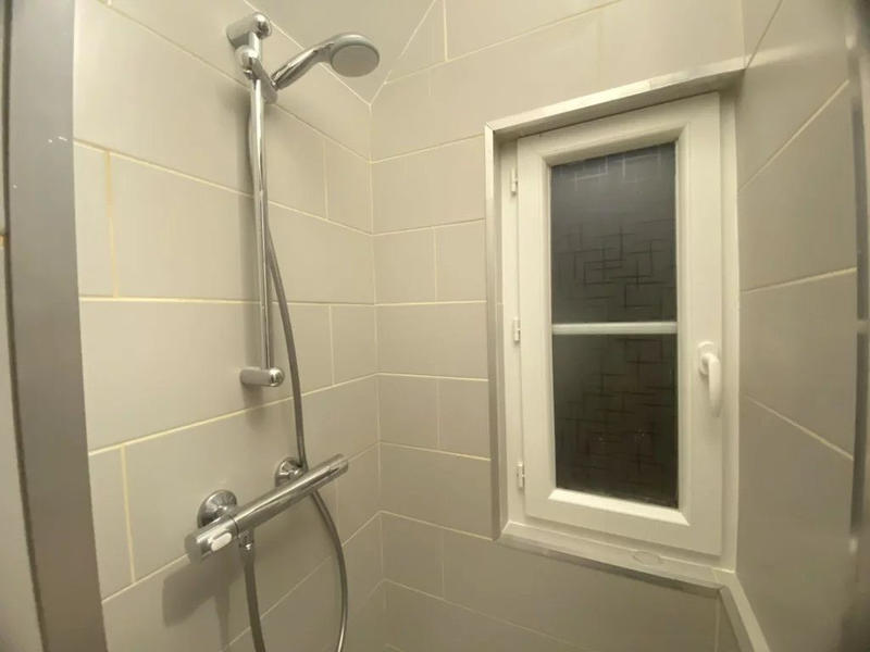 Appartement - 77 m² - 5 pièces