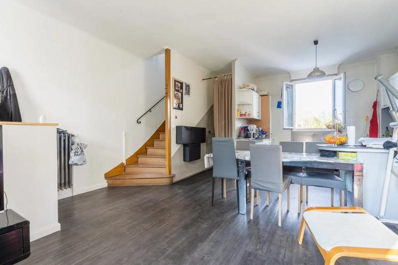 Maison - 67 m² - 4 pièces