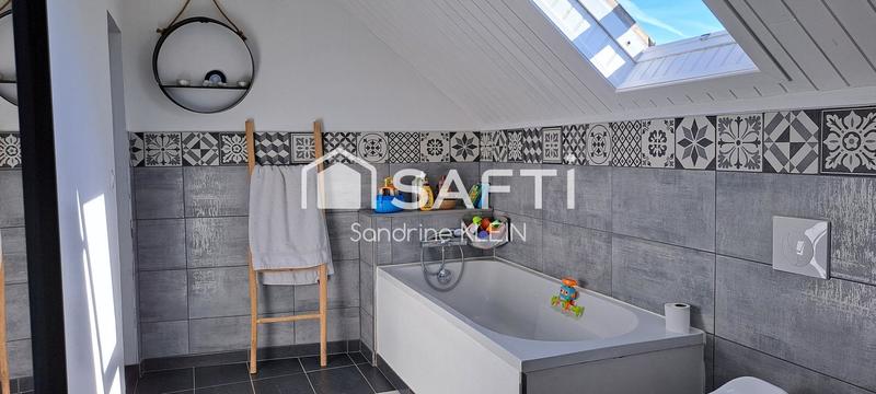 Maison - 110 m² - 3 pièces