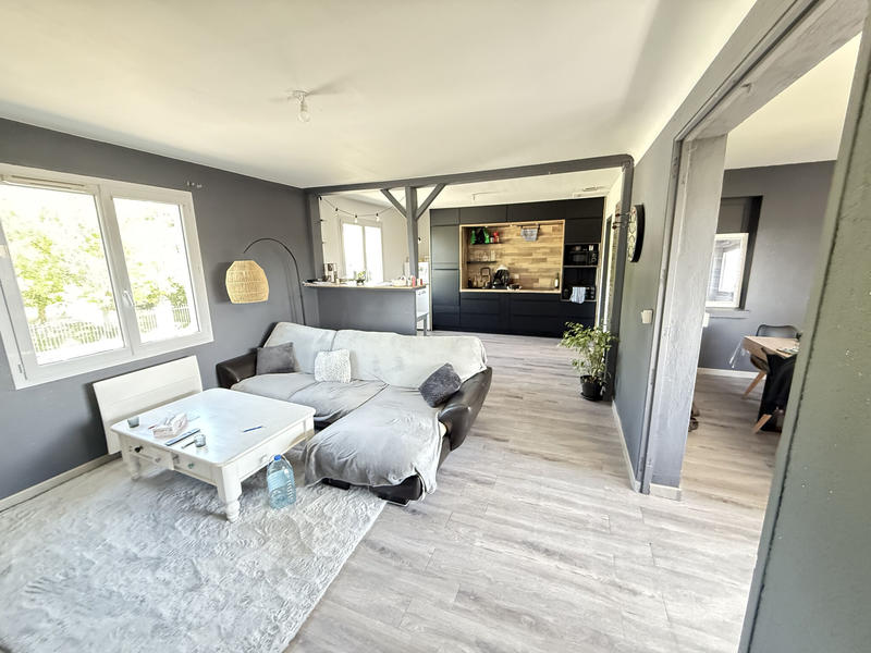 Maison - 100 m² - 5 pièces