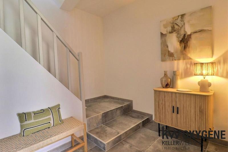 Bureau - 120 m² - 4 pièces