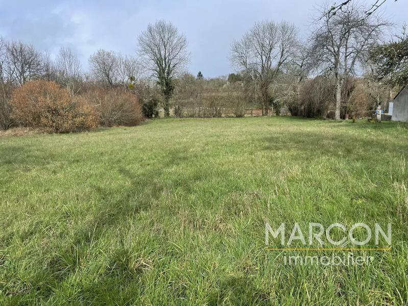 Terrain constructible - 2 361 m²