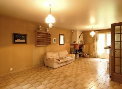 Maison traditionnelle - 176 m² - 7 pièces