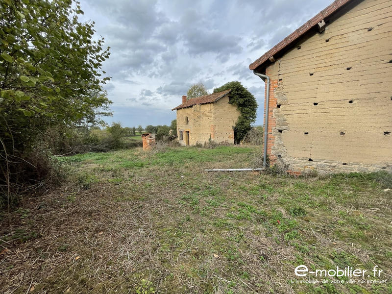 Maison ancienne - 150 m² - 2 pièces