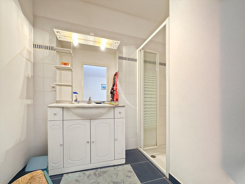 Maison - 99 m² - 4 pièces