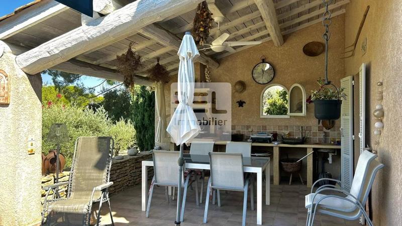 Villa - 172 m² - 6 pièces