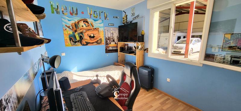 Local commercial - 496 m² - 4 pièces