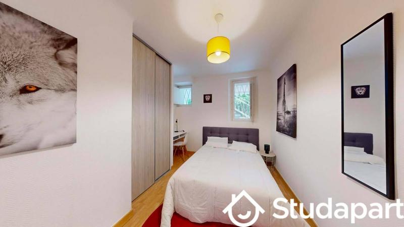 Chambre - 11 m² - 1 pièce