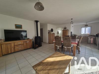 Maison - 104 m² - 5 pièces