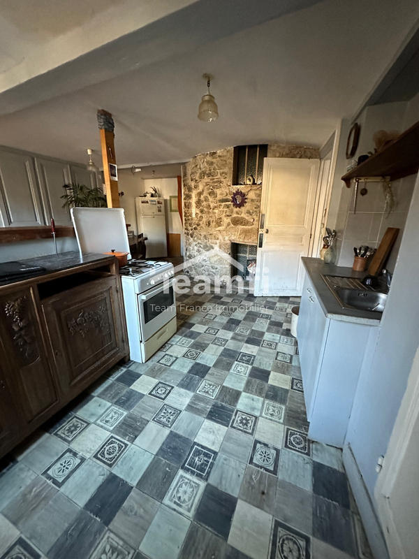 Maison ancienne - 180 m² - 8 pièces