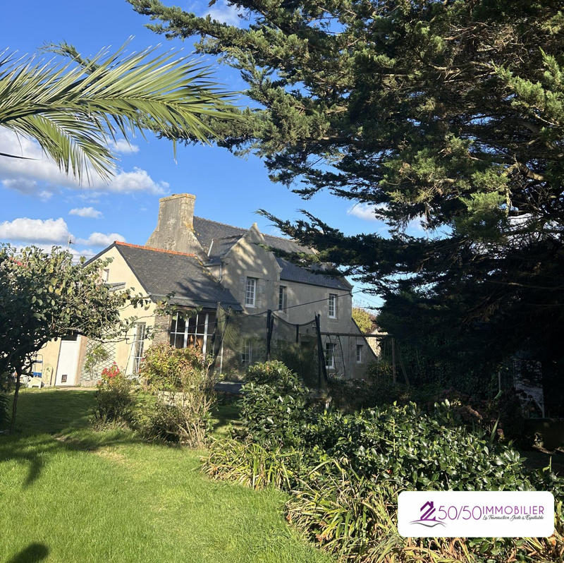 Maison - 130 m² - 7 pièces