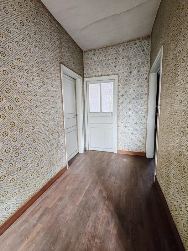 Maison - 203 m² - 7 pièces