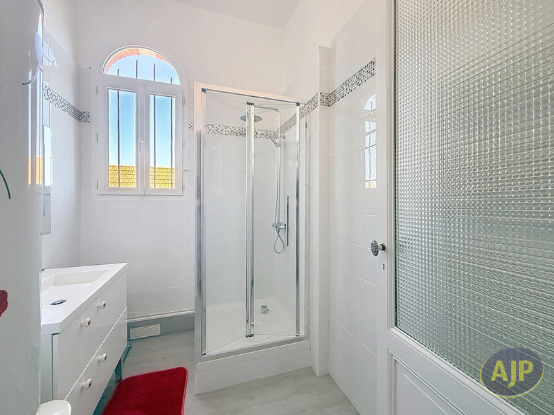 Appartement - 88 m² - 3 pièces