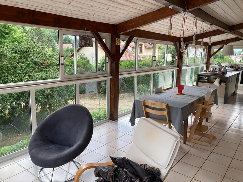 Maison - 253 m² - 8 pièces