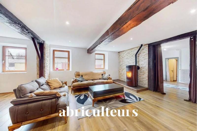 Corps de ferme - 260 m² - 7 pièces