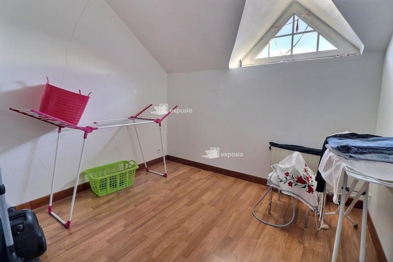 Maison - 171 m² - 8 pièces