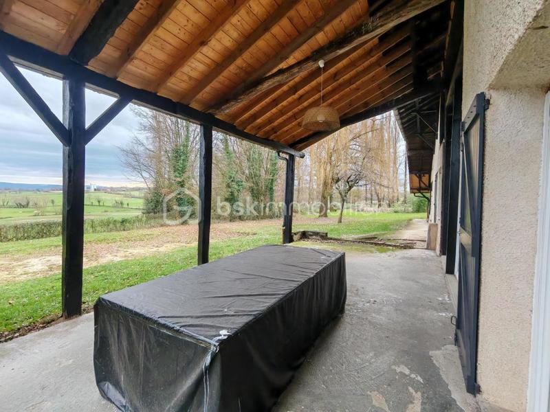Corps de ferme - 171 m² - 8 pièces