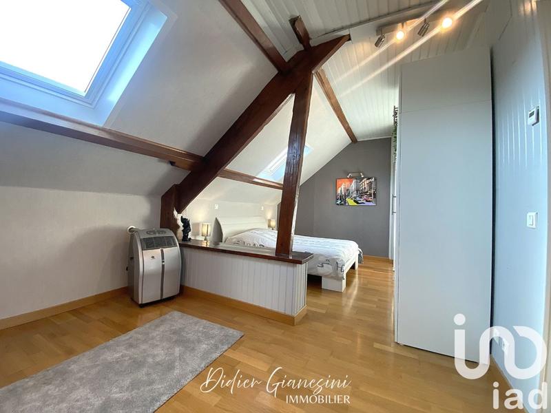 Maison - 163 m² - 6 pièces