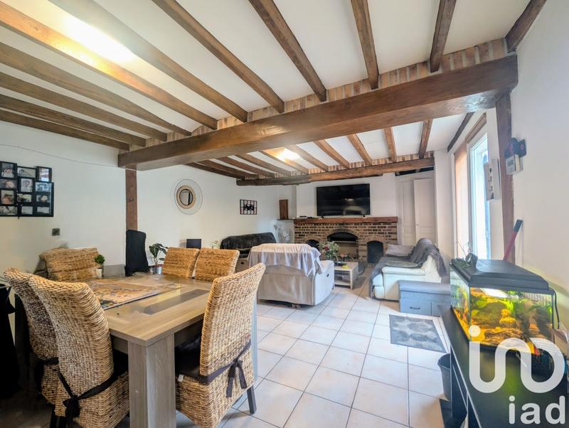 Maison - 90 m² - 5 pièces