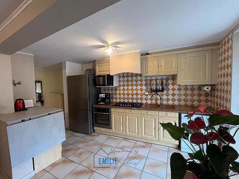 Maison - 121 m² - 5 pièces