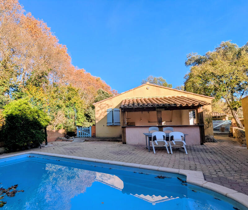 Villa - 95 m² - 4 pièces