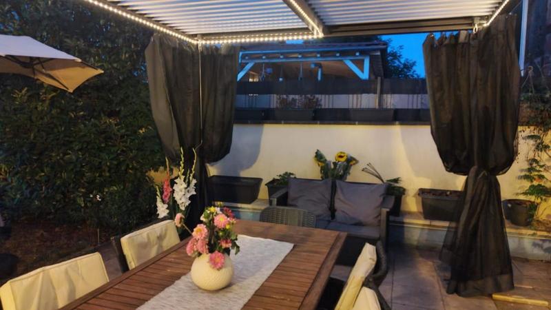 Maison - 228 m² - 8 pièces