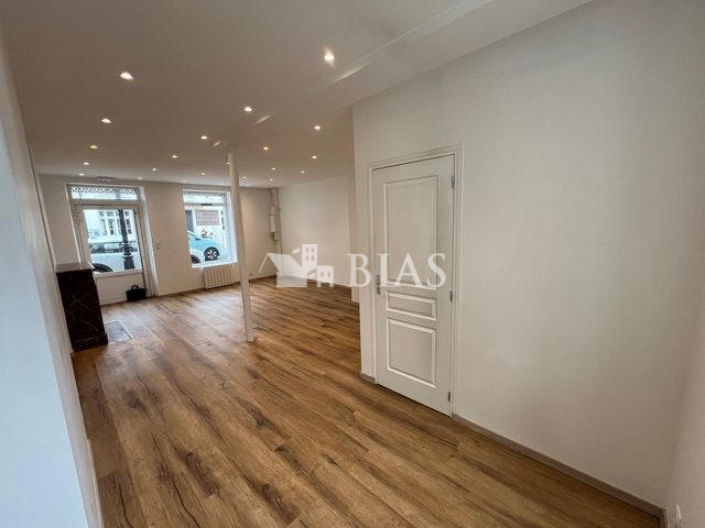 Local commercial - 34 m² - 1 pièce