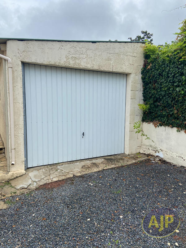 Maison - 106 m² - 3 pièces