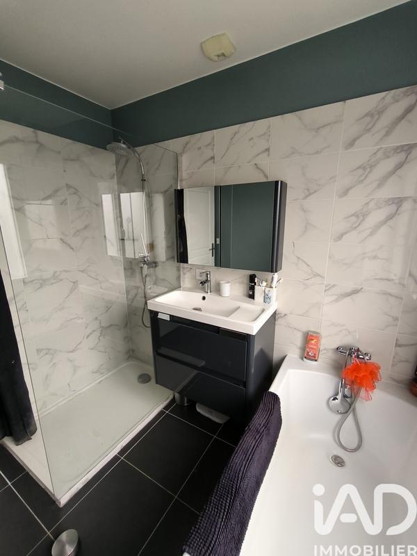 Maison - 98 m² - 5 pièces