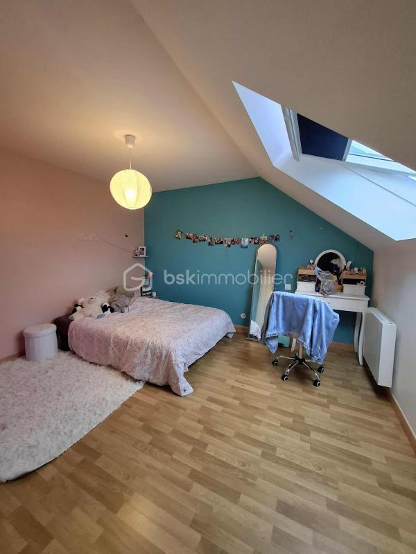 Maison - 177 m² - 8 pièces