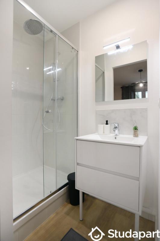 Chambre - 13 m² - 1 pièce