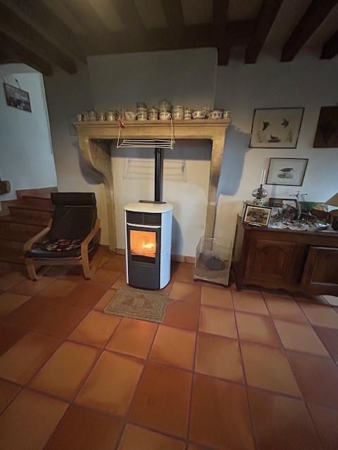 Maison - 236 m² - 9 pièces