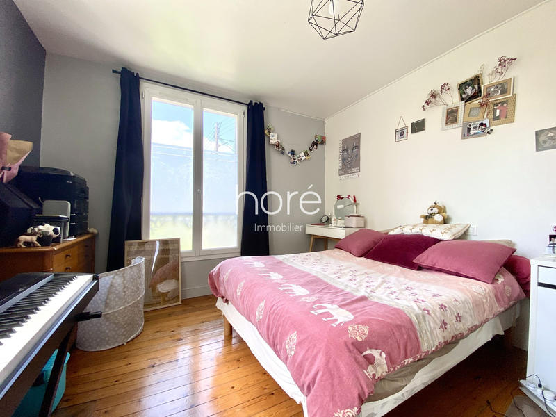 Maison - 200 m² - 8 pièces