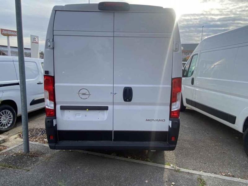 Opel Movano Fg 3.5t L2h2 2.2d 120 cv vitré Essentia