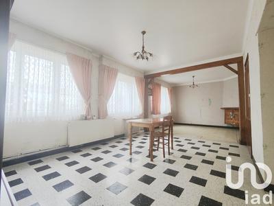 Maison - 95 m² - 5 pièces