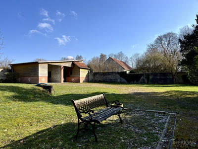 Maison - 184 m² - 8 pièces