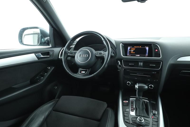 Audi Q5 2.0 Tdi s line Quattro s tronic 7 190 ch