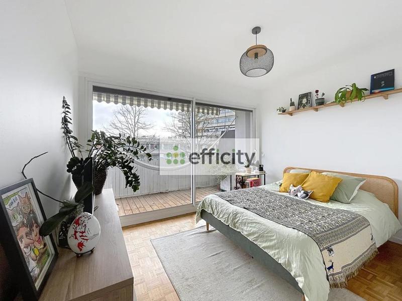 Appartement - 75 m² - 3 pièces