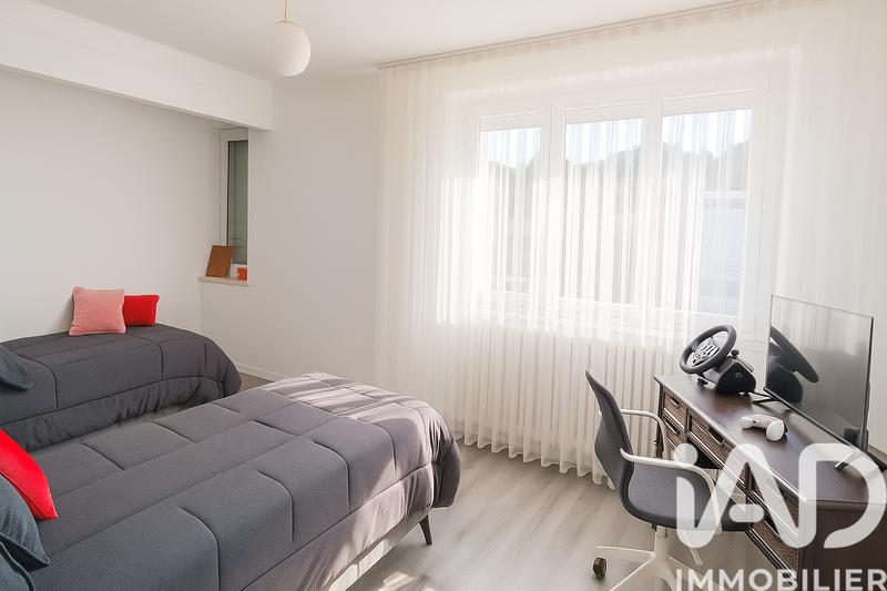 Maison - 142 m² - 5 pièces