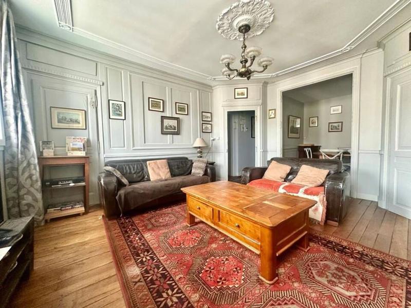 Appartement - 88 m² - 5 pièces