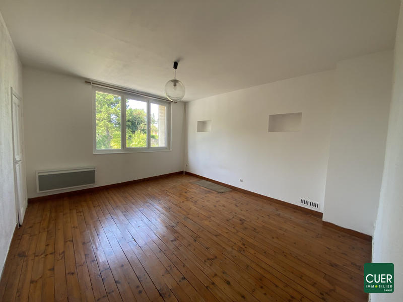 Appartement - 105 m² - 4 pièces