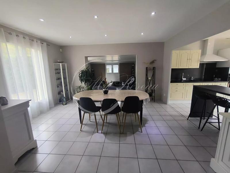 Maison - 100 m² - 5 pièces