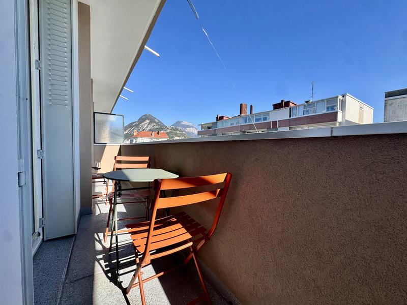 Appartement - 66 m² - 3 pièces