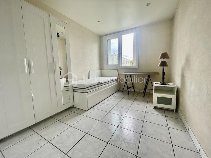 Appartement - 67 m² - 4 pièces