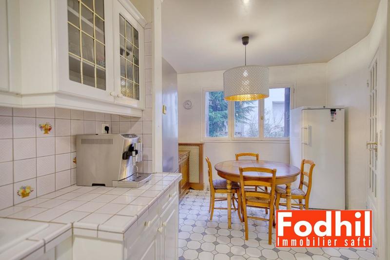 Appartement - 115 m² - 4 pièces