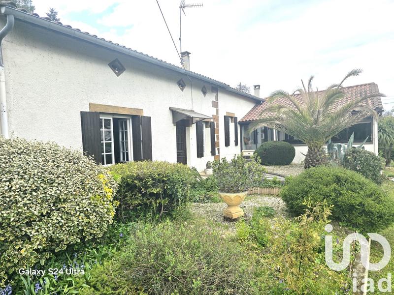 Maison - 216 m² - 6 pièces