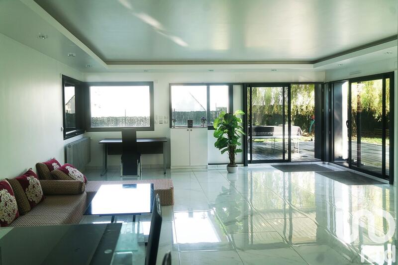 Maison de maîtres - 227 m² - 8 pièces