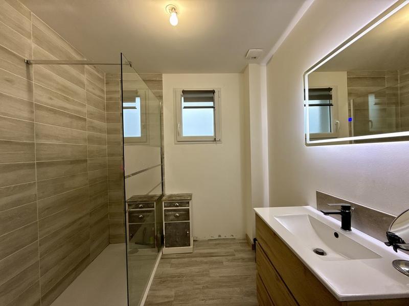 Pavillon - 85 m² - 3 pièces