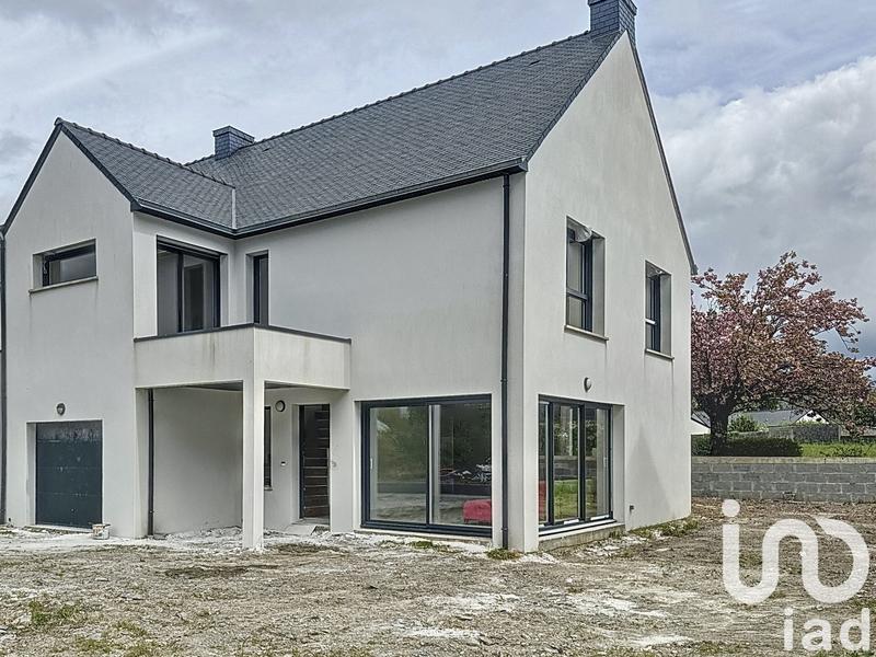 Maison - 146 m² - 6 pièces