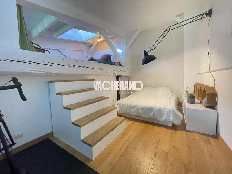 Appartement - 82 m² - 4 pièces